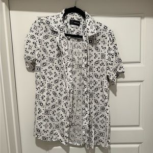 Original Use Shirt. Size M.